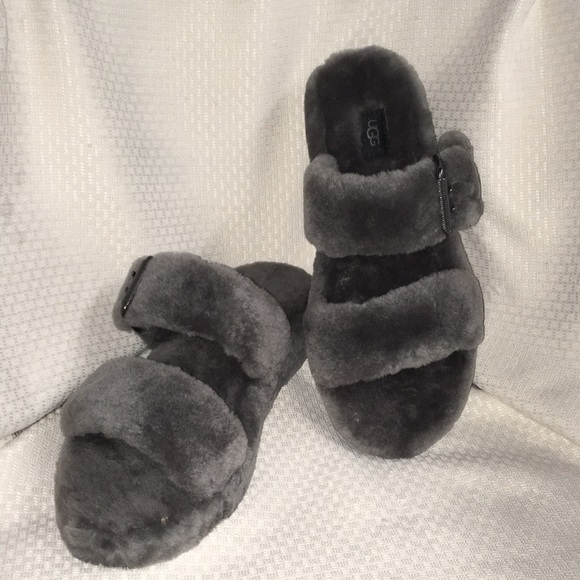 ugg fuzz yeah size 10